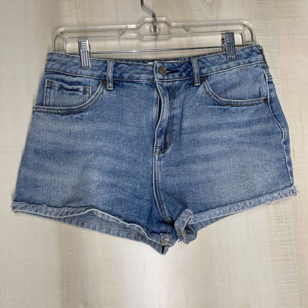 PacSun high rise denim jean short, size 27